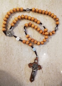 RÓŻANIEC - Święty BENEDYKT