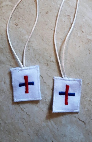 Szkaplerz Trójcy Świętej - trynitarze_115751_resized (002).jpg