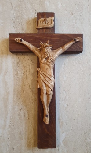 krzyz-wiszacy-recznie-rzezbiony_110517 (002).jpg