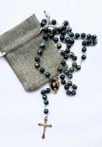 ŚW. FAUSTYNA- RÓŻANIEC Z RELIKWIĄ - GRANATOWY MELANŻ