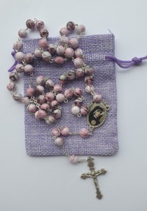 SIOSTRA FAUSTYNA - RÓŻANIEC Z RELIKWIĄ- różowy melanż
