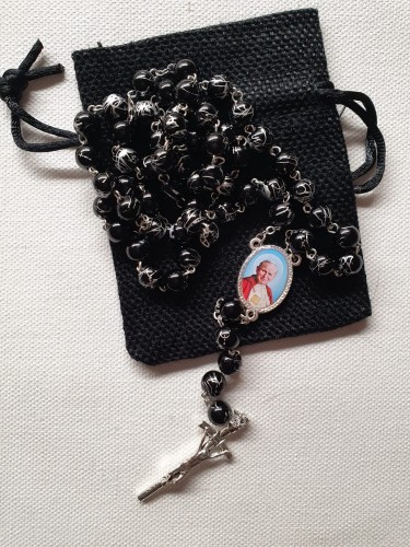 jan-pawel-ii-rozaniec_192256 (002).jpg