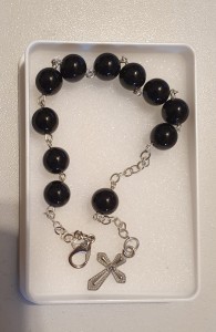 BRANSOLETKA -ONYKS - DZIESIĄTKA RÓŻAŃCA na łańcuszku