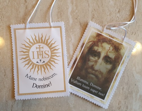 szkaplerz 3_103244.jpg