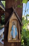 KAPLICZKA Z MATKĄ BOŻĄ - rzeźbiona - drewno dębowe