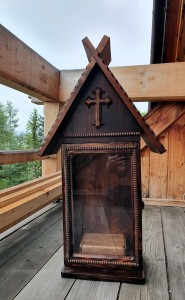 KAPLICZKA DREWNIANA OGRODOWA-PRZYDROŻNA-NA DOM