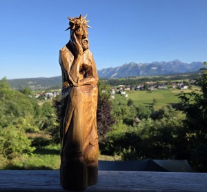 FIGURA JEZUSA FRASOBLIWEGO - RZEŹBA DREWNIANA