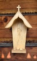 kapliczka-rzezbiona-drewno-lipowe.jpg