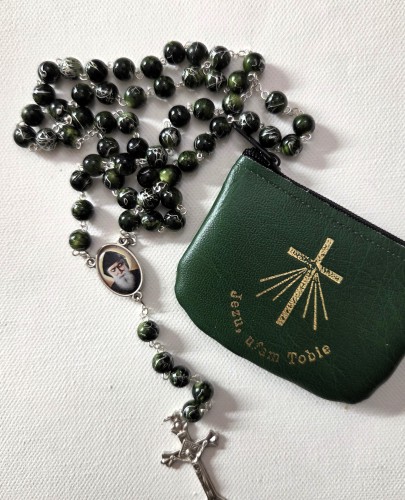 rozaniec-z-charbelem-zielony-z-etui_130903.jpg