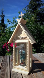 KAPLICZKA ZAMYKANA Z MATKĄ BOSKĄ BOLESNĄ - na zamówienie