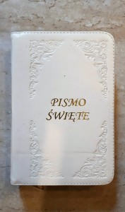 OAZOWA BIBLIA TYSIĄCLECIA - SKÓRZANY FUTERAŁ - BIAŁA